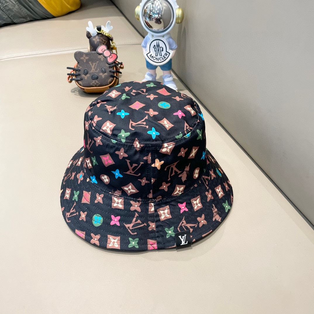 Louis Vuitton Caps